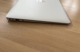 Eladó MacBook Air 2015 i7 2.2GHz/8gb/256GB