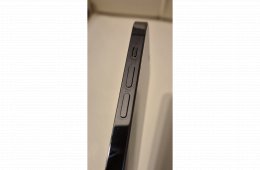 iPhone 12 Pro 128 GB – szép állapotú, akku cserélve, tokokkal