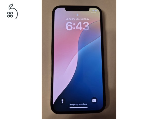 iPhone 12 Pro 128 GB – szép állapotú, akku cserélve, tokokkal