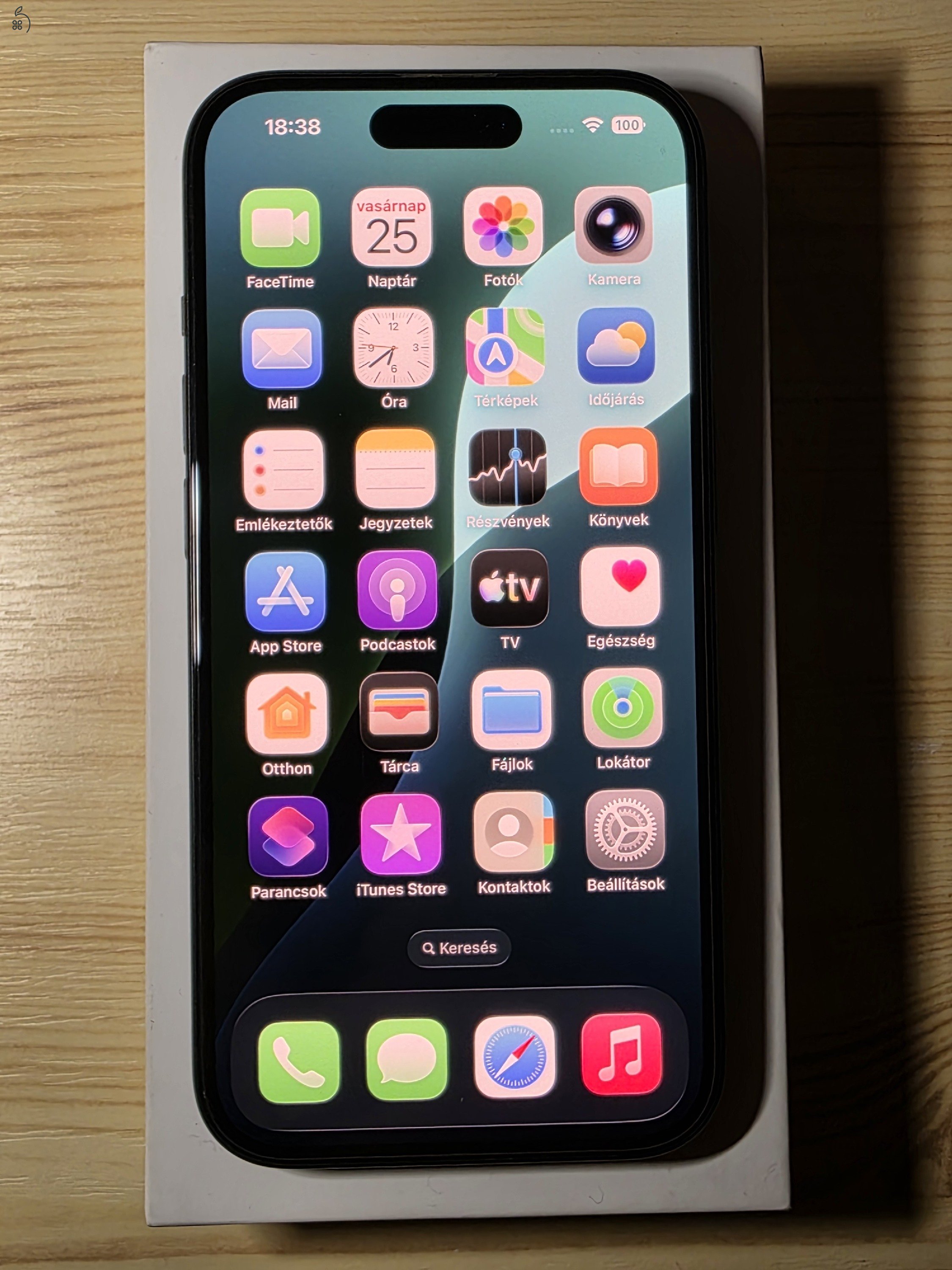 iPhone 15 128GB, fekete, garanciális