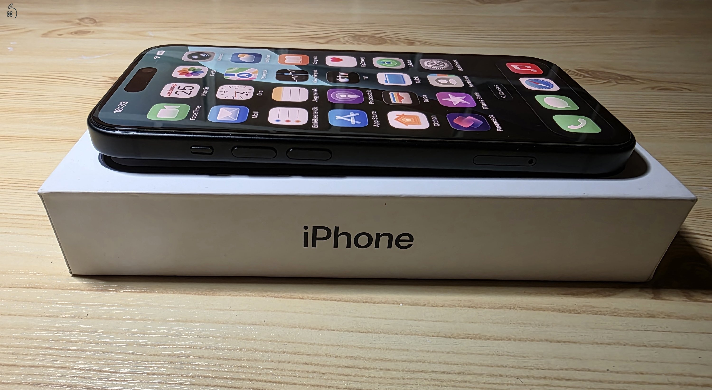 iPhone 15 128GB, fekete, garanciális