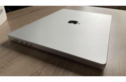 Apple Macbook Pro M1 Max 16” 32GB / 1TB (10c/32c/16c), 92% akksi, Silver, mintha új lenne