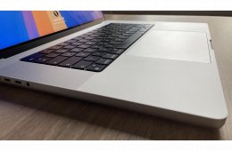 Apple Macbook Pro M1 Max 16” 32GB / 1TB (10c/32c/16c), 92% akksi, Silver, mintha új lenne