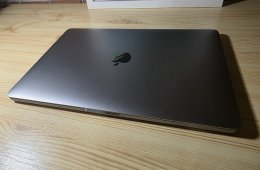 MacBook Pro 2020 M1 8GB/256GB