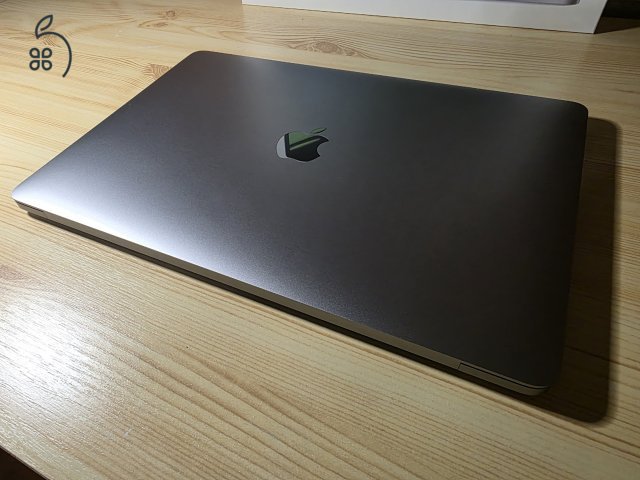 MacBook Pro 2020 M1 8GB/256GB