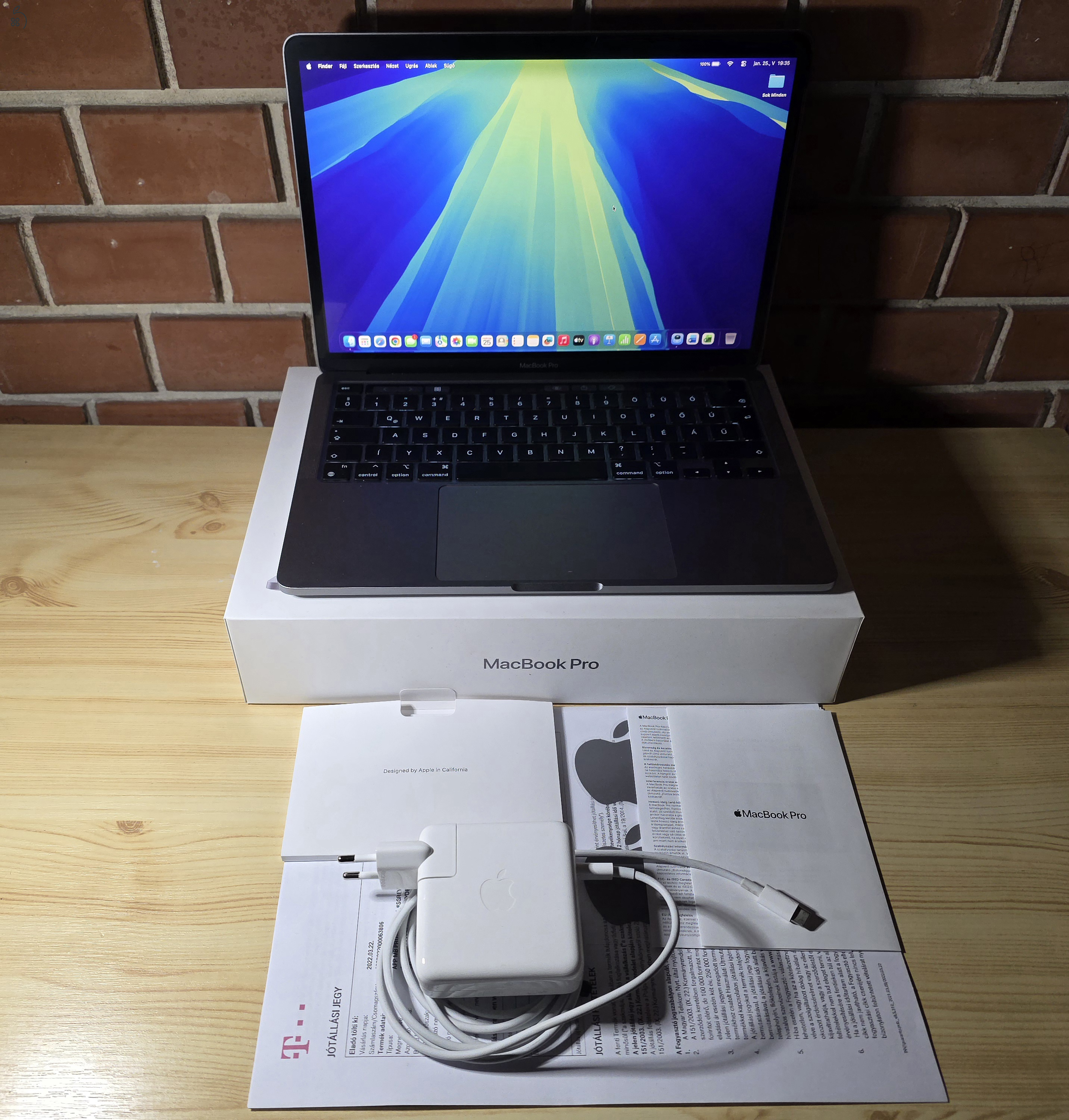 MacBook Pro 2020 M1 8GB/256GB