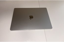 MacBook Air 15″ M3 (2024) – 16GB RAM – Újszerű állapot