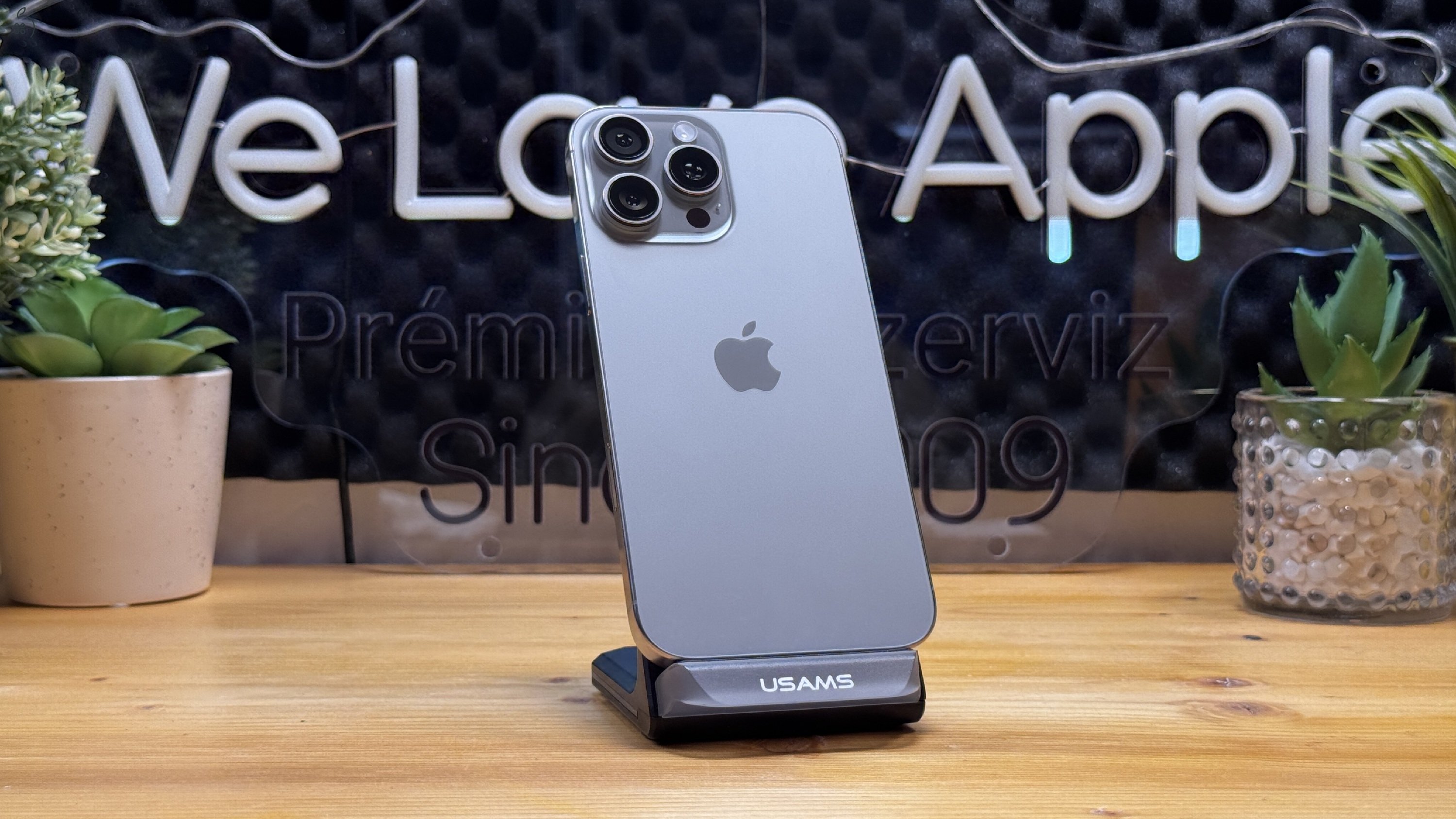  iPhone 16 Pro Max 256GB Natúr Titán, Független - Garancia, Számla 