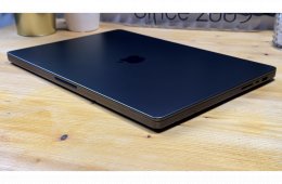 Macbook Pro M3 Pro 36GB/512GB 100% Akkumulátor