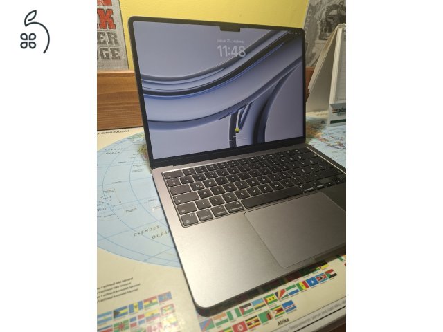MacBook Air M2 2022