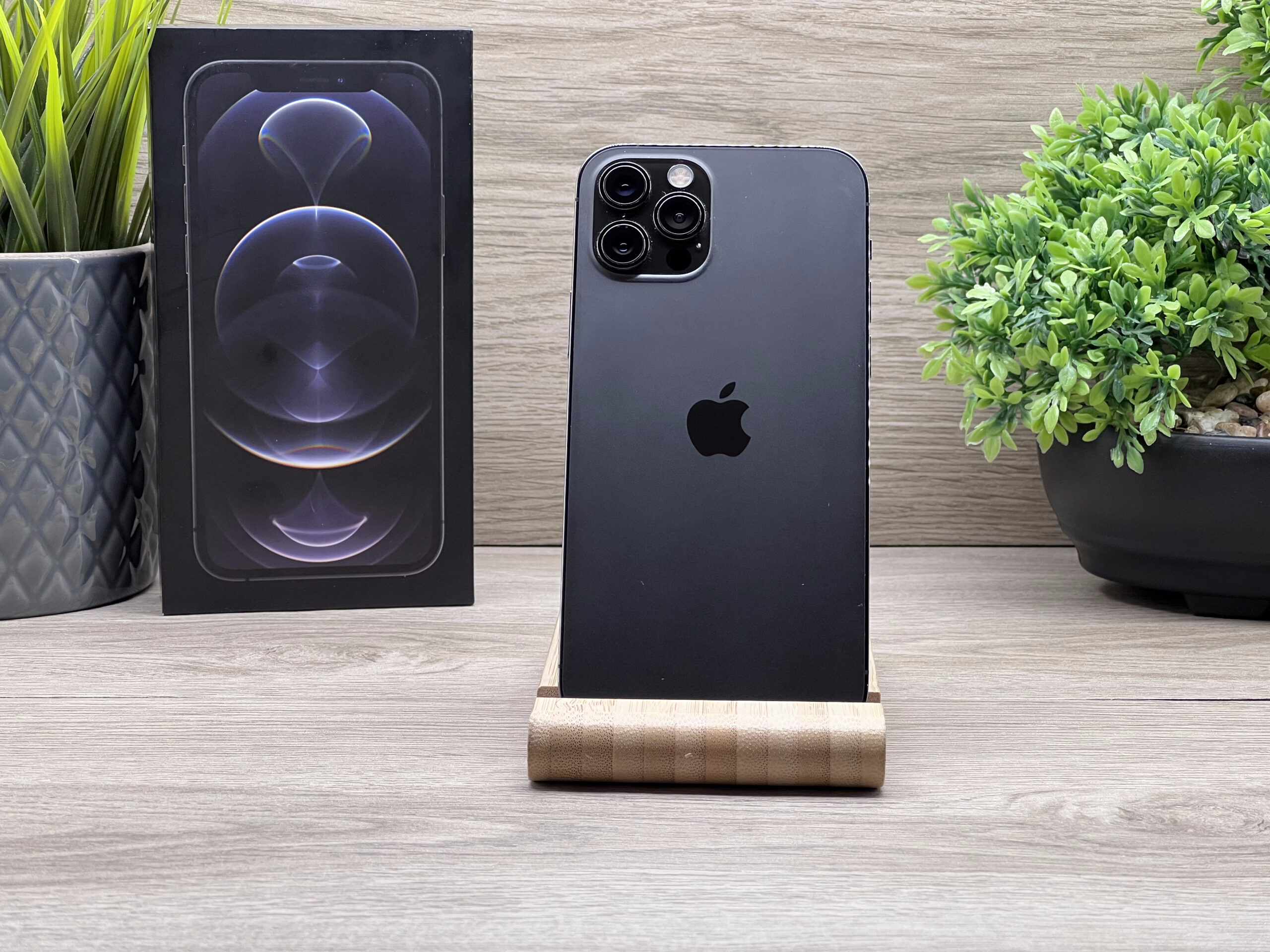 Hibátlan iPhone 12 Pro Graphite 128GB 2 ÉV Garanciával Számlával 91% Akku