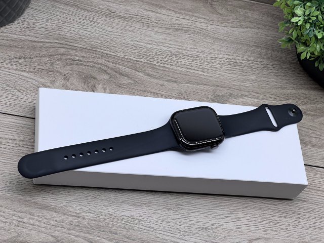 Hibátlan Apple Watch S11 Jetblack  46mm 2 ÉV Garanciával Számlával 100% Akku