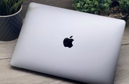 Hibátlan MacBook Air 2020 M1 13”256GB 2 ÉV Garanciával Számlával