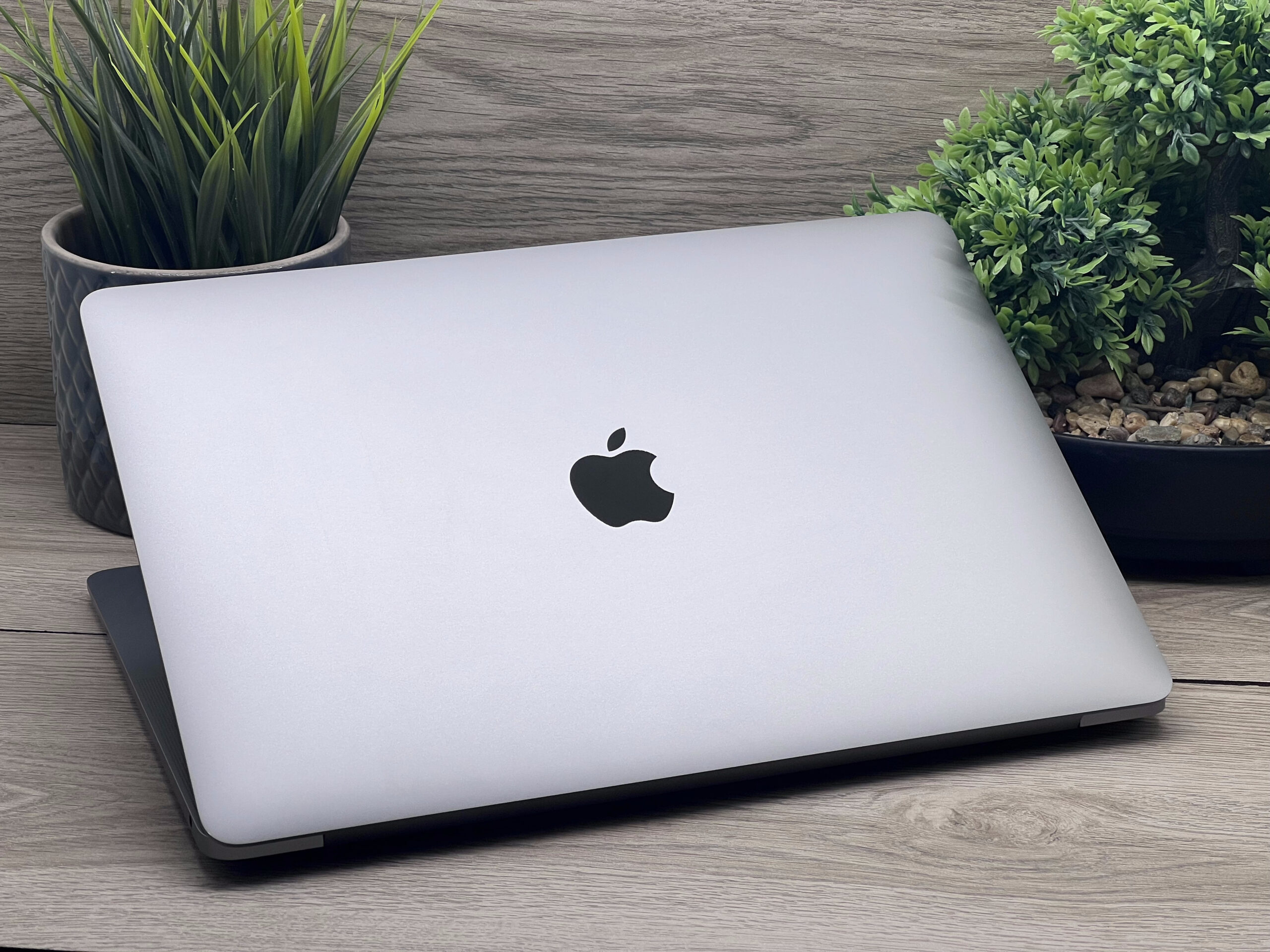 Hibátlan MacBook Air 2020 M1 13”256GB 2 ÉV Garanciával Számlával