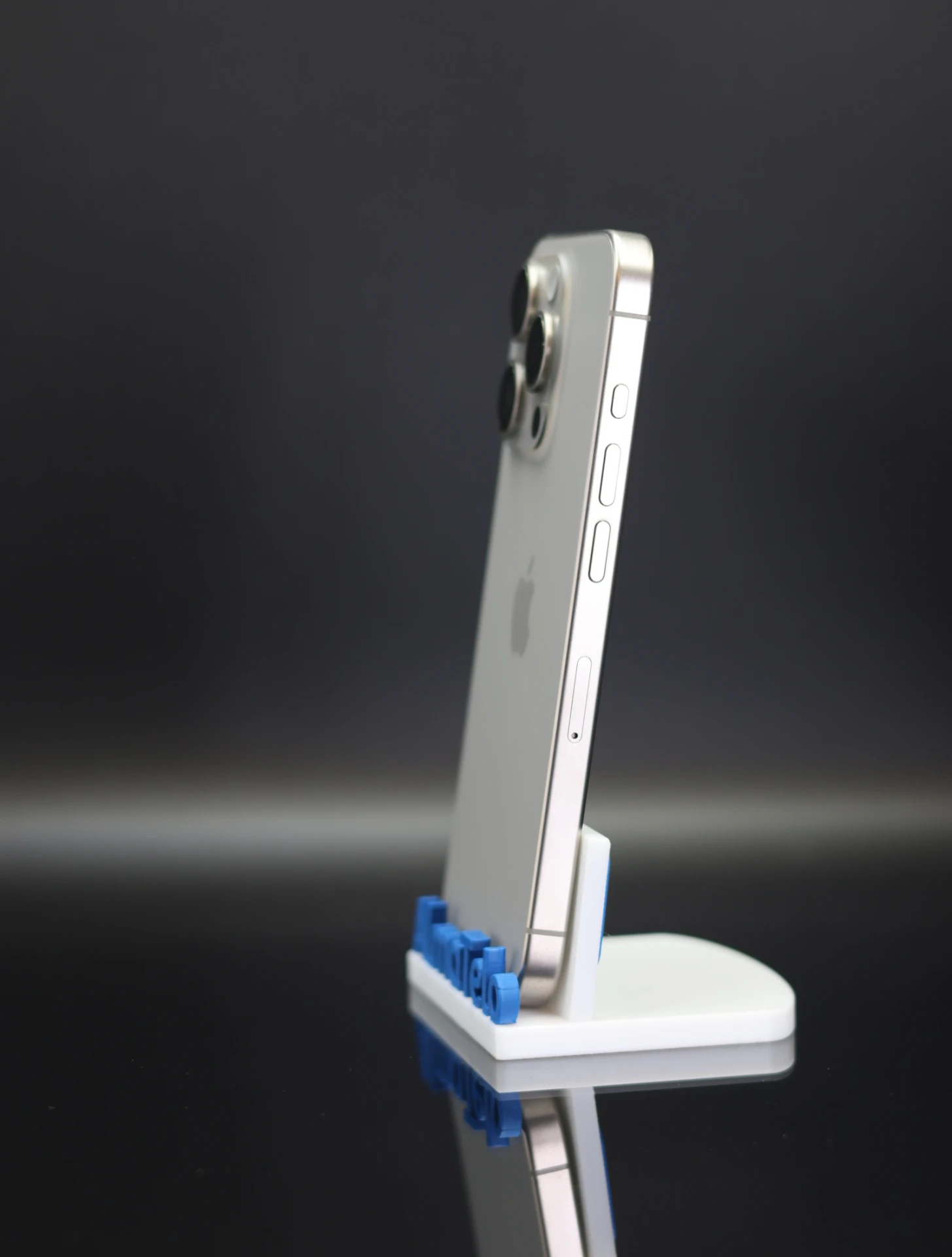 Apple iPhone 15 Pro 128 GB Natural Titanium 100% akku - 12 HÓ GARANCIA