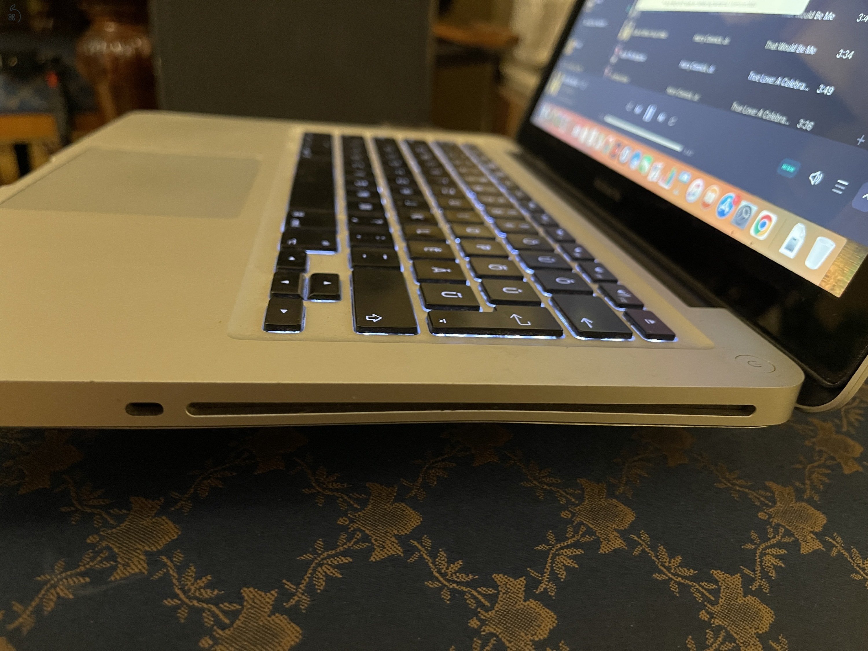 Eladó MacBook Pro 13