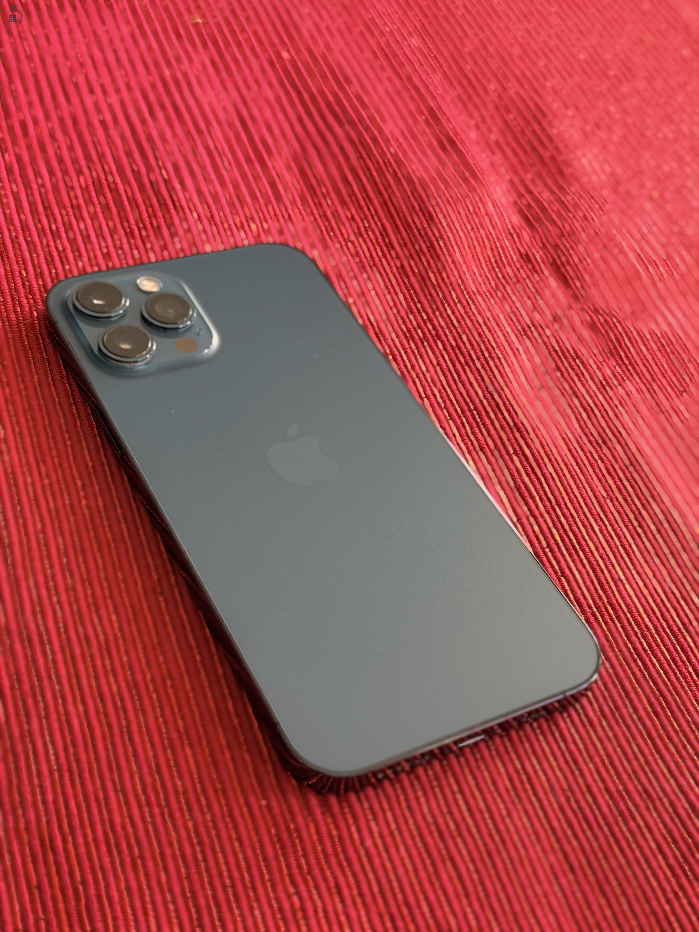 Kifogástalan iPhone 12 ProMax 128 GB