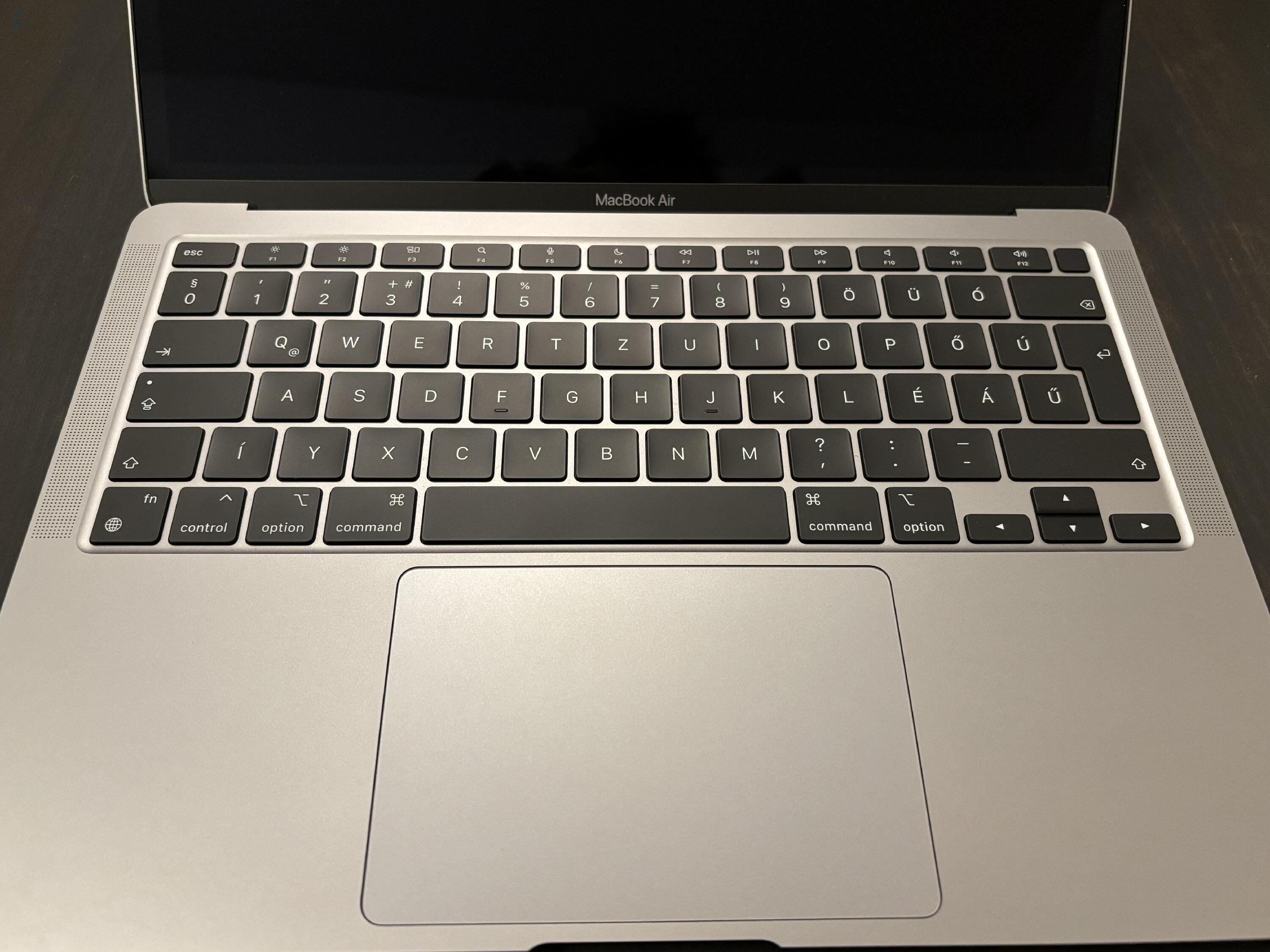 MacBook Air 13