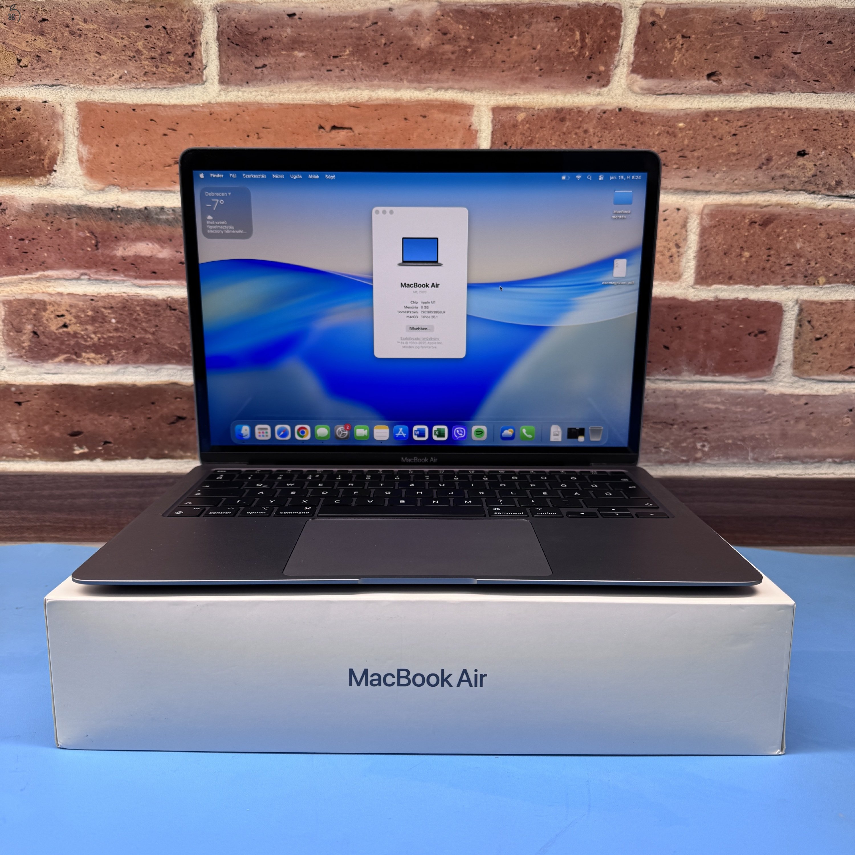 Újszerű Apple MacBook Air 13” Retina (2020) M1 Chip 256GB SSD - Spacegray - MAGYAR