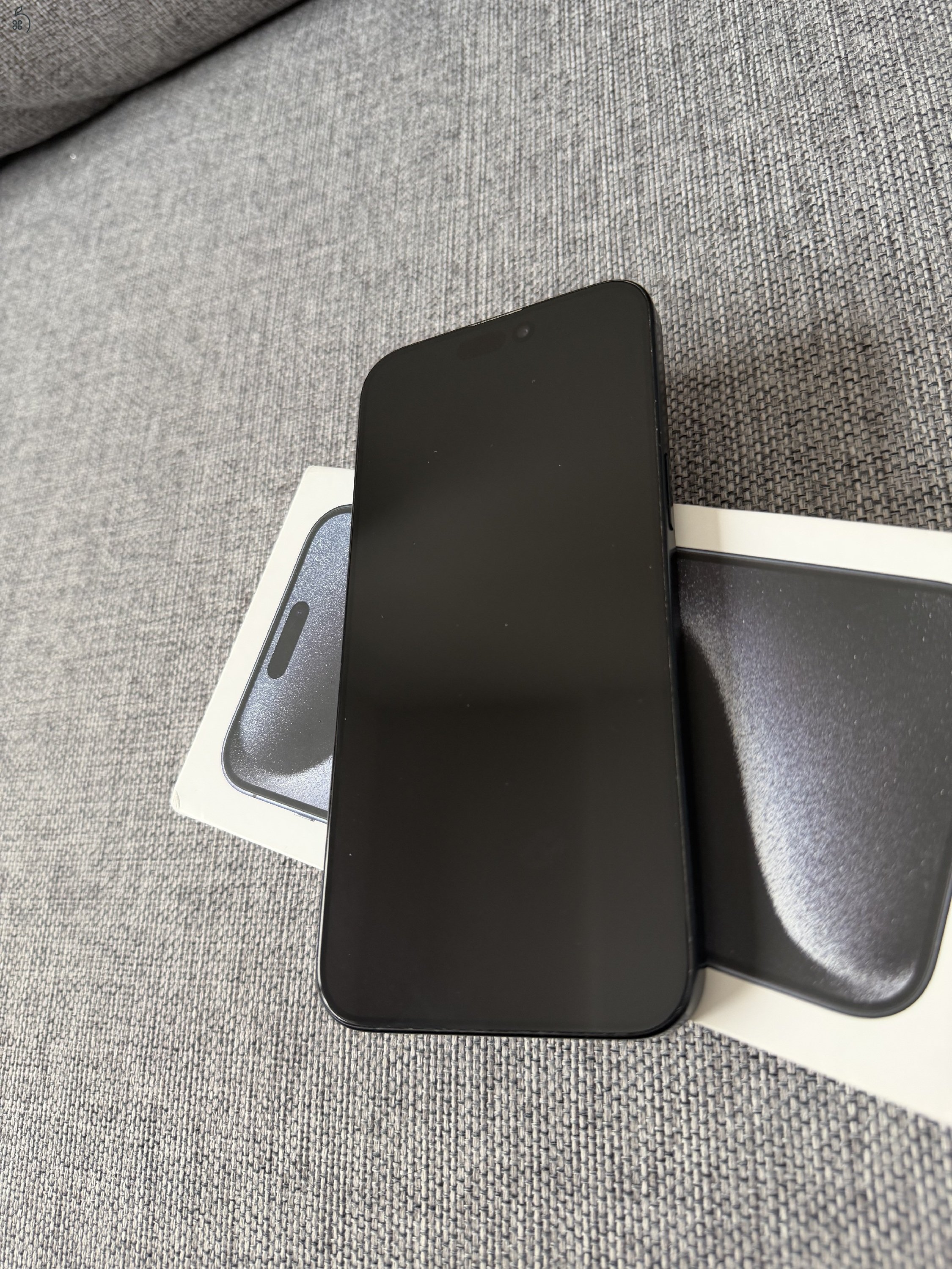 Eladó Apple iPhone 15 Pro Max 512GB kék titán