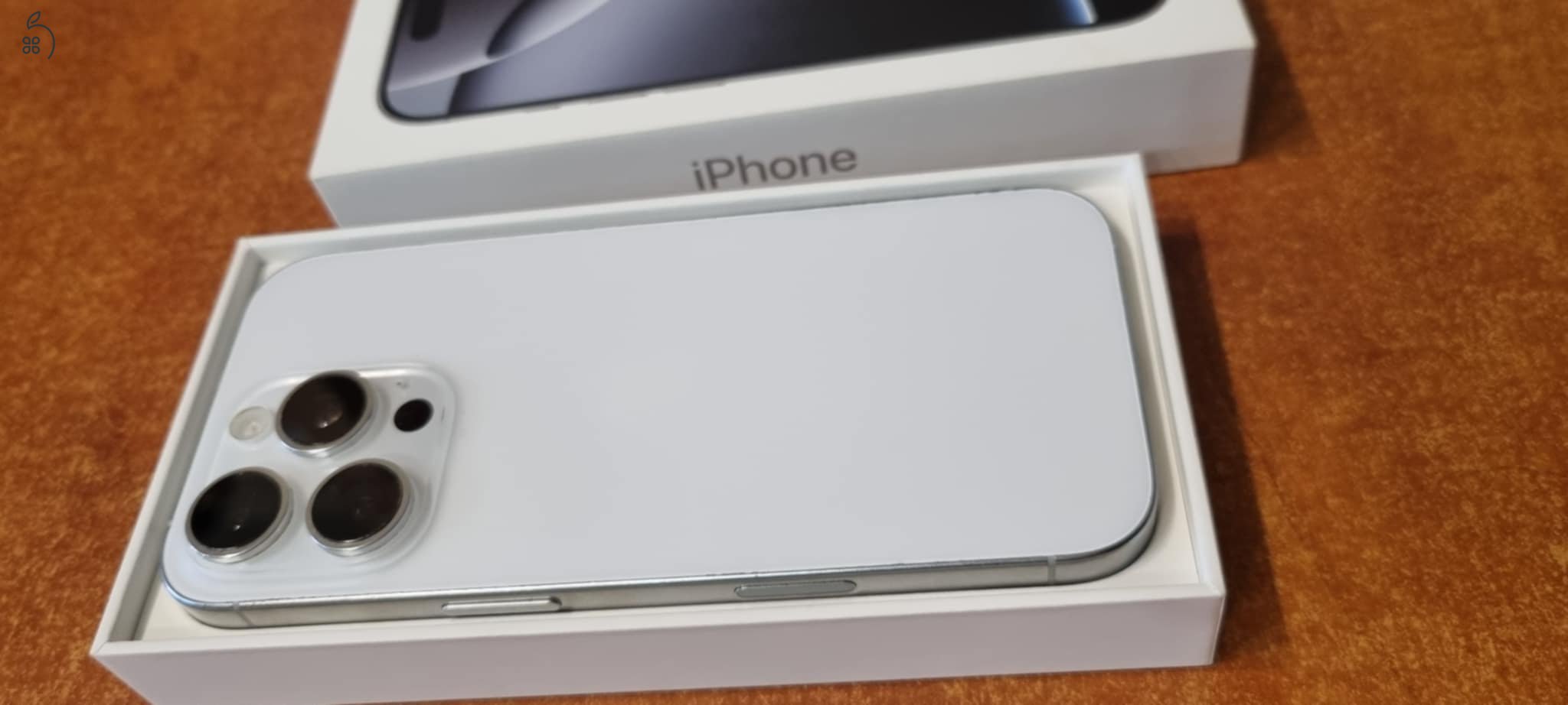 Iphone 16 Pro 256GB White titanium használt, kártyafüggetlen