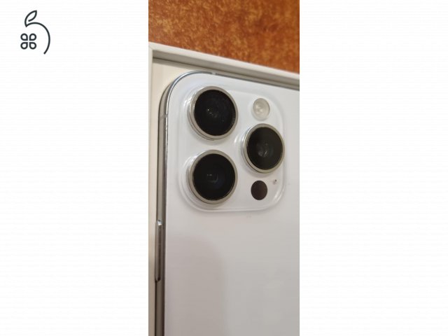 Iphone 16 Pro 256GB White titanium használt, kártyafüggetlen