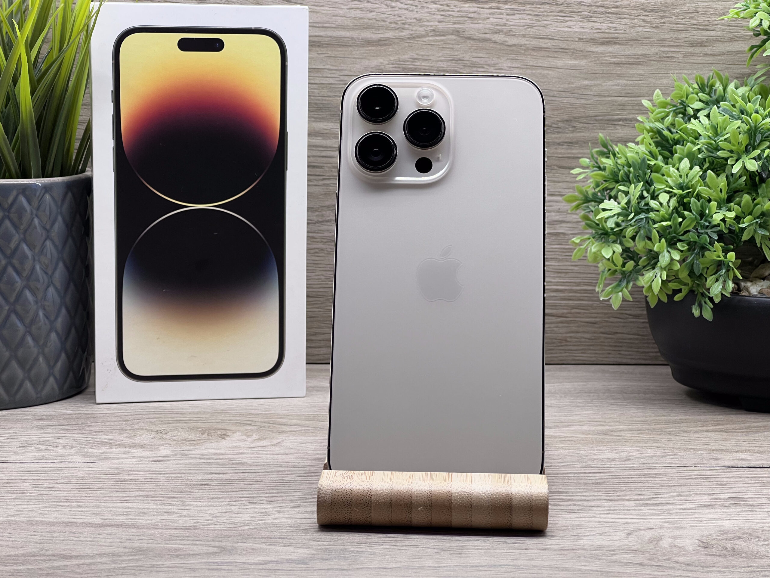 Hibátlan iPhone 14 Pro Max Gold 256GB 2 ÉV Garanciával 100%