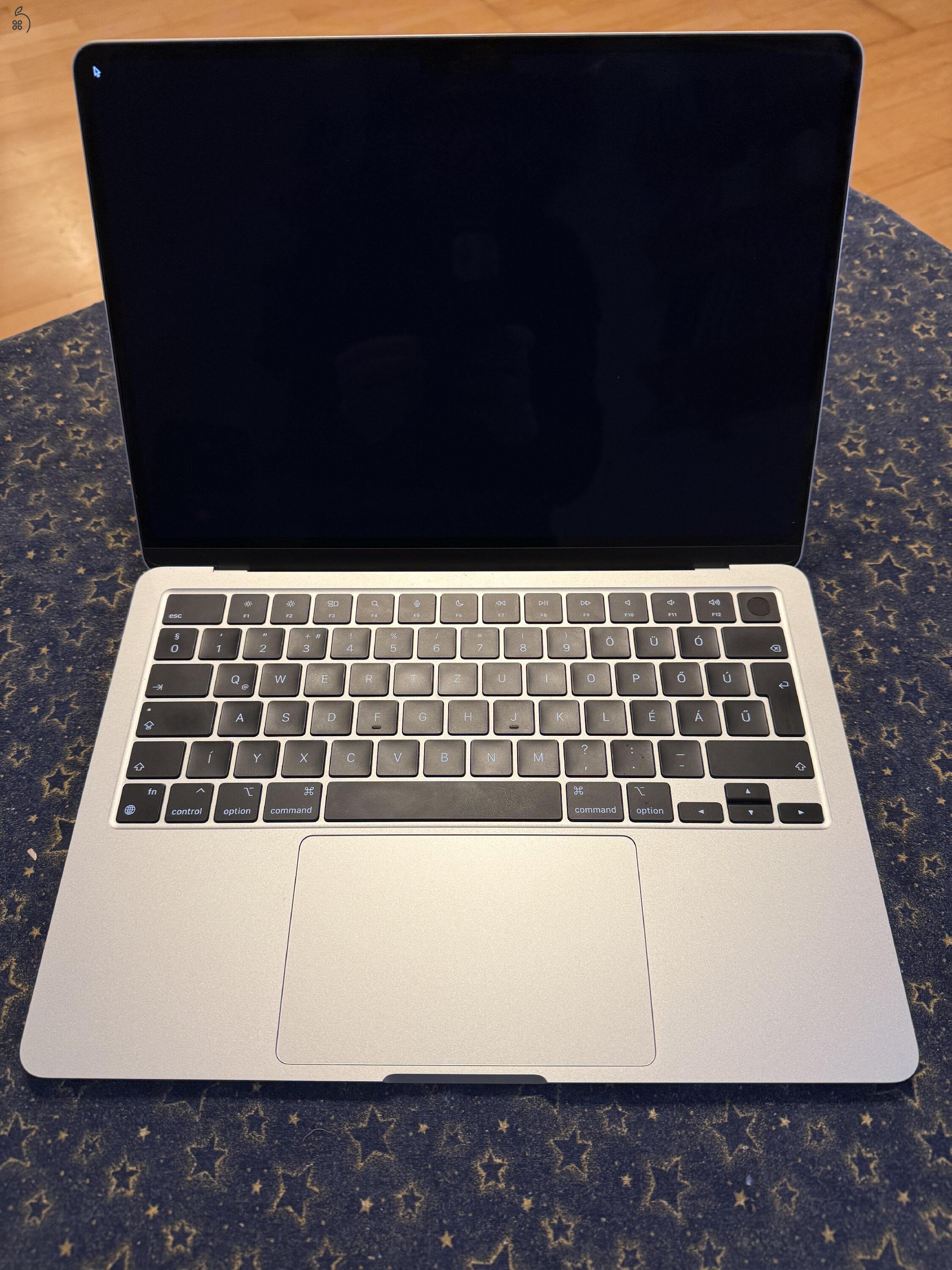 MacBook Air 13