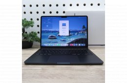 Apple MacBook Air 13 M4 (2025) 16GB/500GB SSD használt, karcmentes, 100% akku 64 töltési ciklus