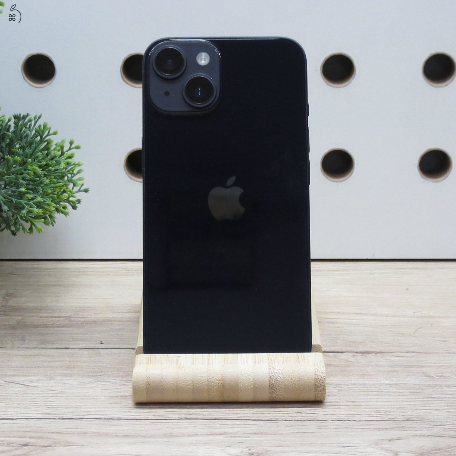 Apple iPhone 14 (2022) 128GB használt, szép állapot, 90% akku