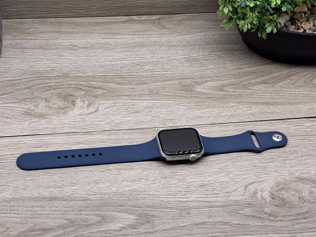 Apple Watch S5 Silver 44mm 2 ÉV Garanciával 97%