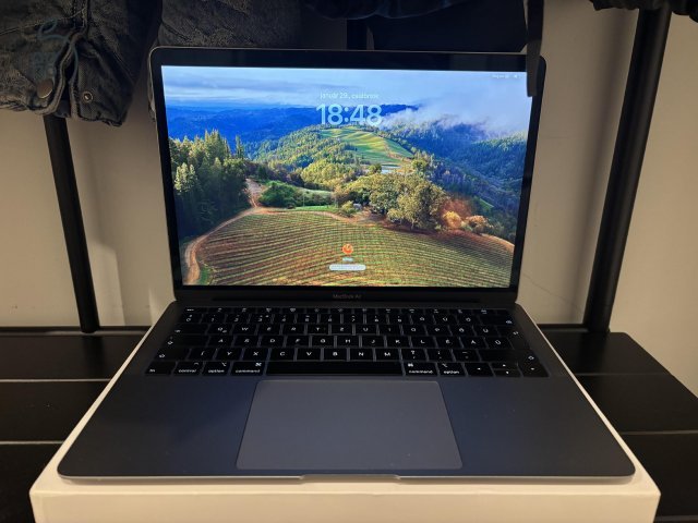 MacBook Air 13