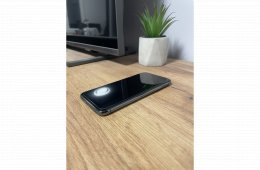 Iphone X 64 gb + kiegészítők