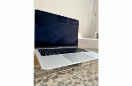 MacBook Air Retina 13-inch 2020