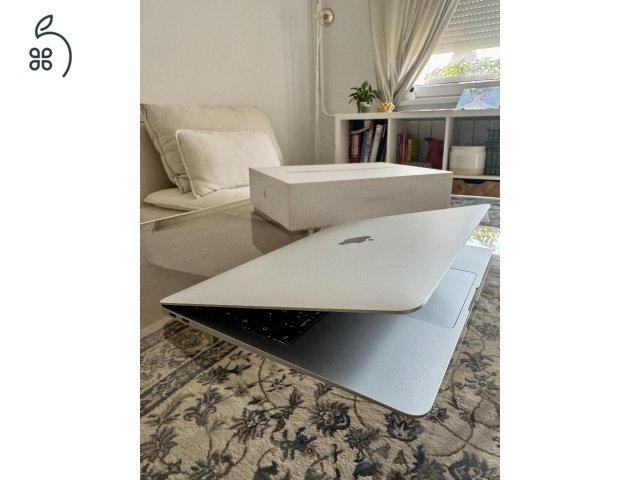 MacBook Air Retina 13-inch 2020