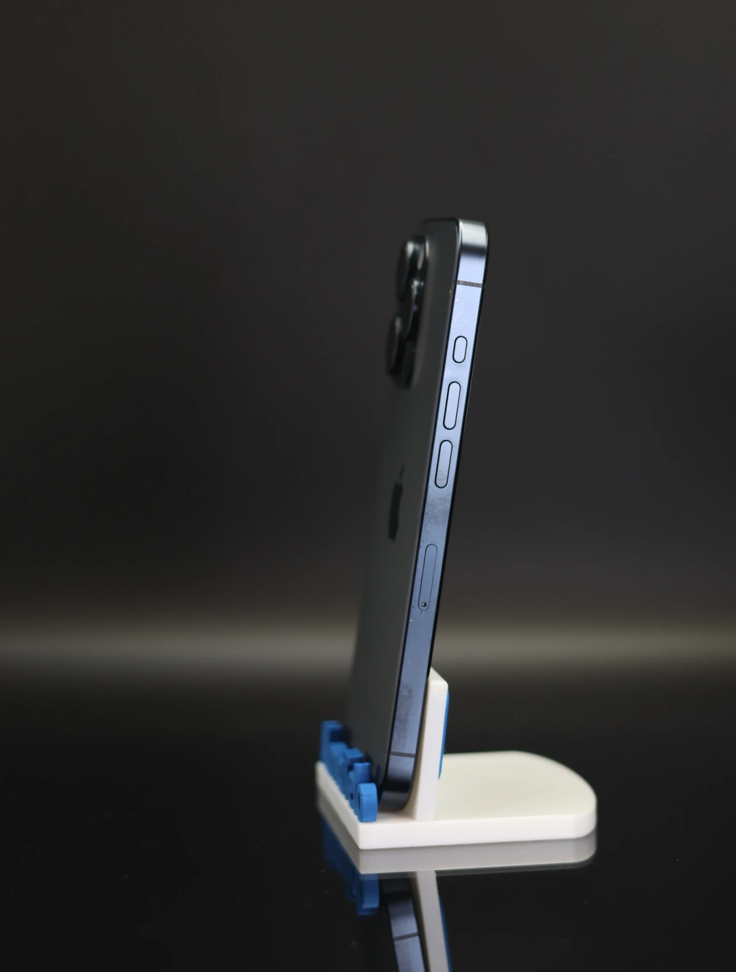 Apple iPhone 15 Pro 128 GB Blue Titanium 100% akku - 12 HÓ GARANCIA