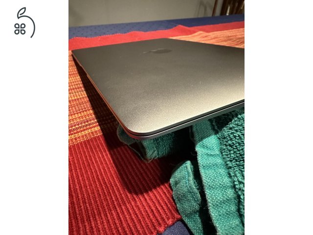 MacBook Air M1 8GB/256GB - HUN