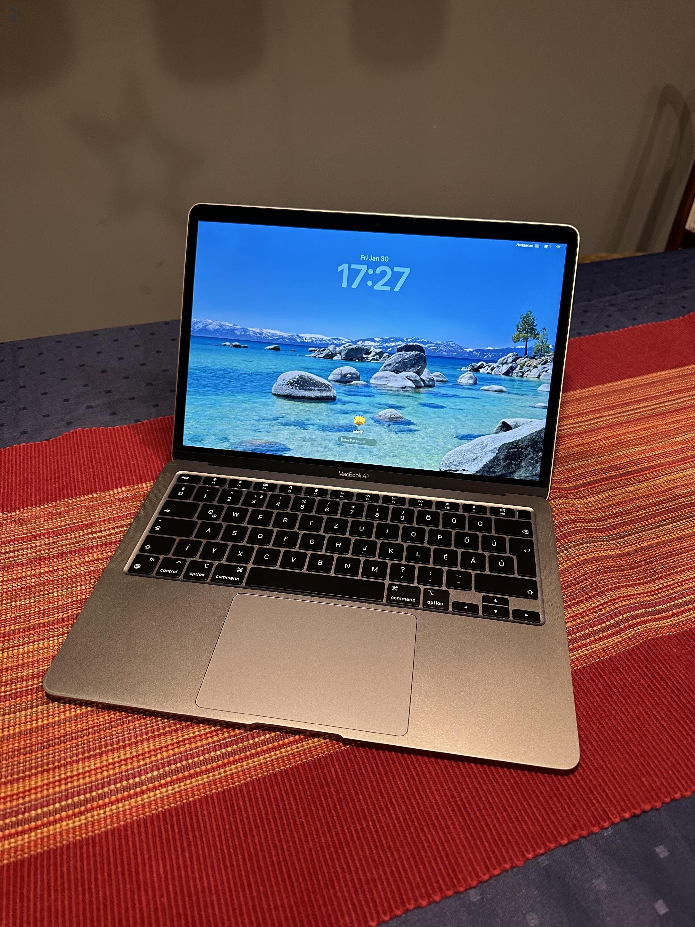 MacBook Air M1 8GB/256GB - HUN
