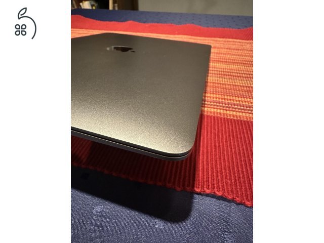 MacBook Air M1 8GB/256GB - HUN