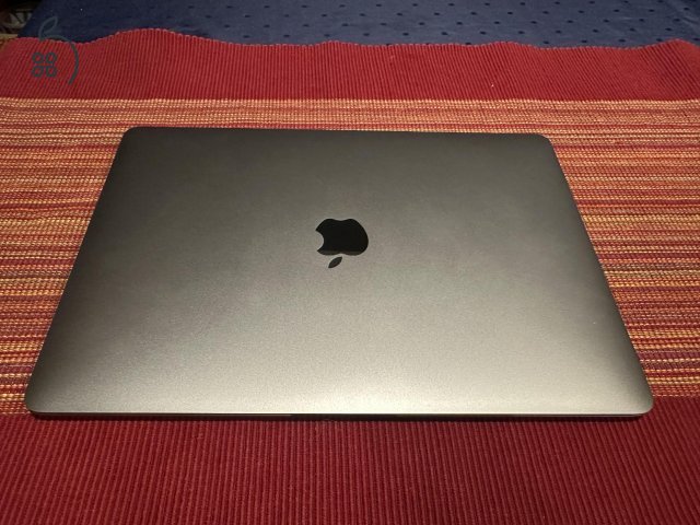 MacBook Air M1 8GB/256GB - HUN