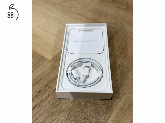 Iphone 13 fekete 128Gb kártyafüggetlen