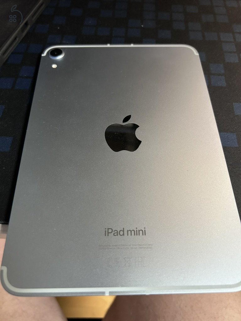Tökletes állapotban  lévő iPad mini, 256GB, WIFI + Cell, Appel gyártói gartival
