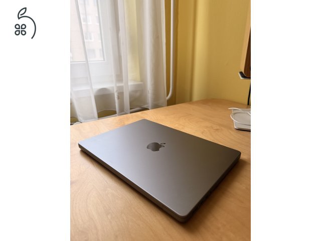 MacBook Pro 14