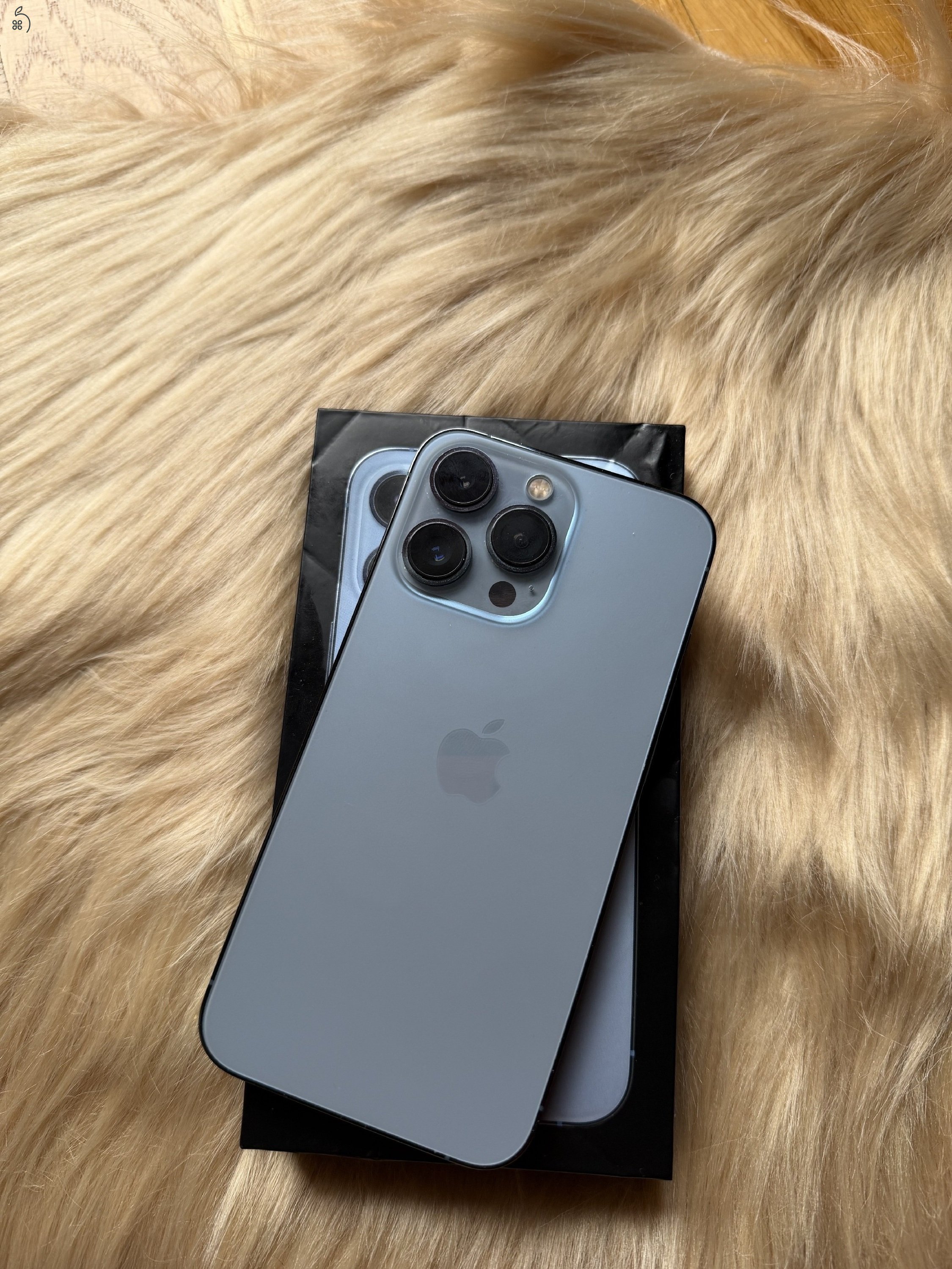 Sierra Blue Iphone 13 pro, hálózatfüggetlen 512Gb 100%-os akkumulátorral