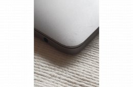 Eladó: Apple MacBook Pro 13