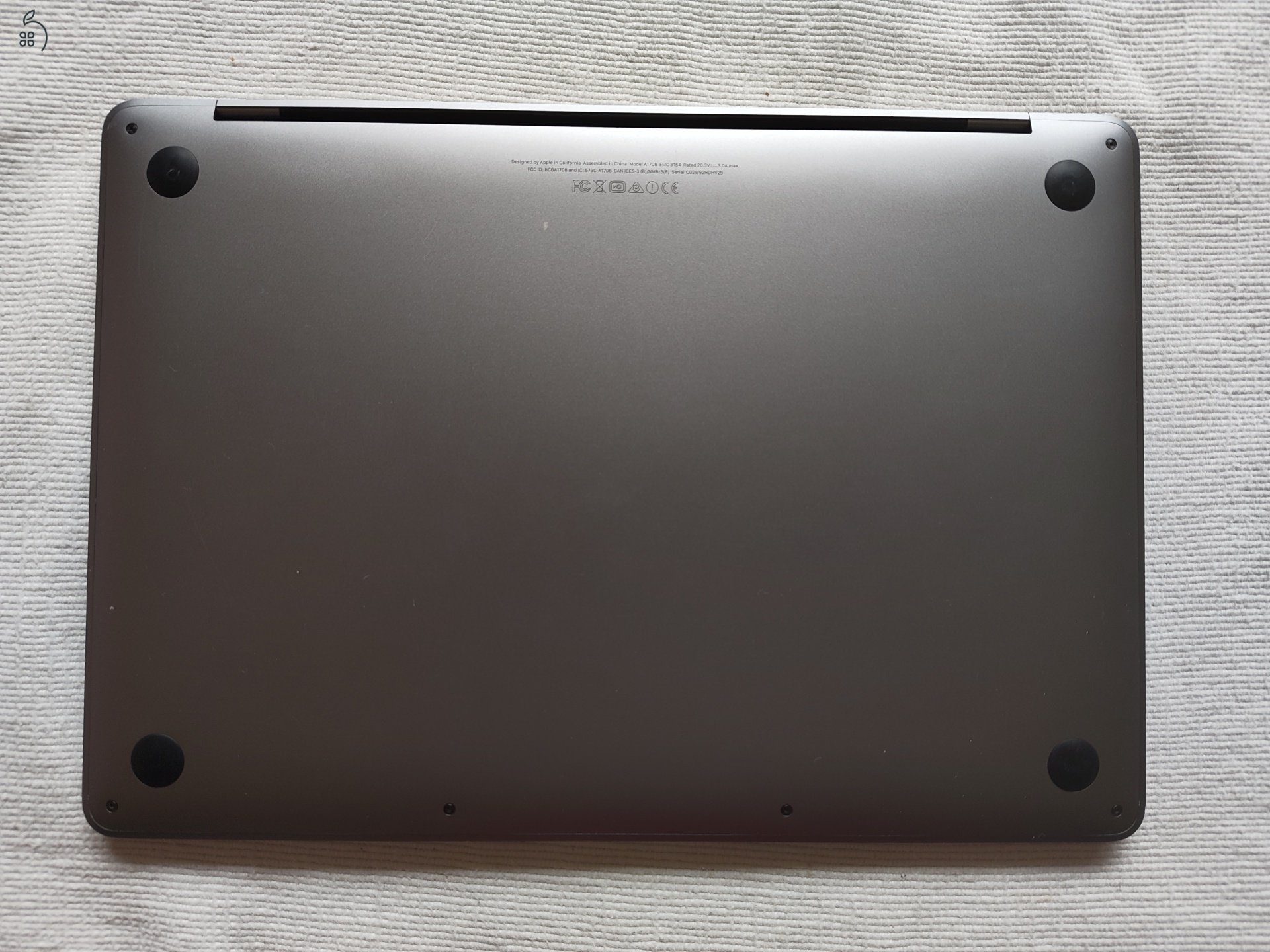 Eladó: Apple MacBook Pro 13