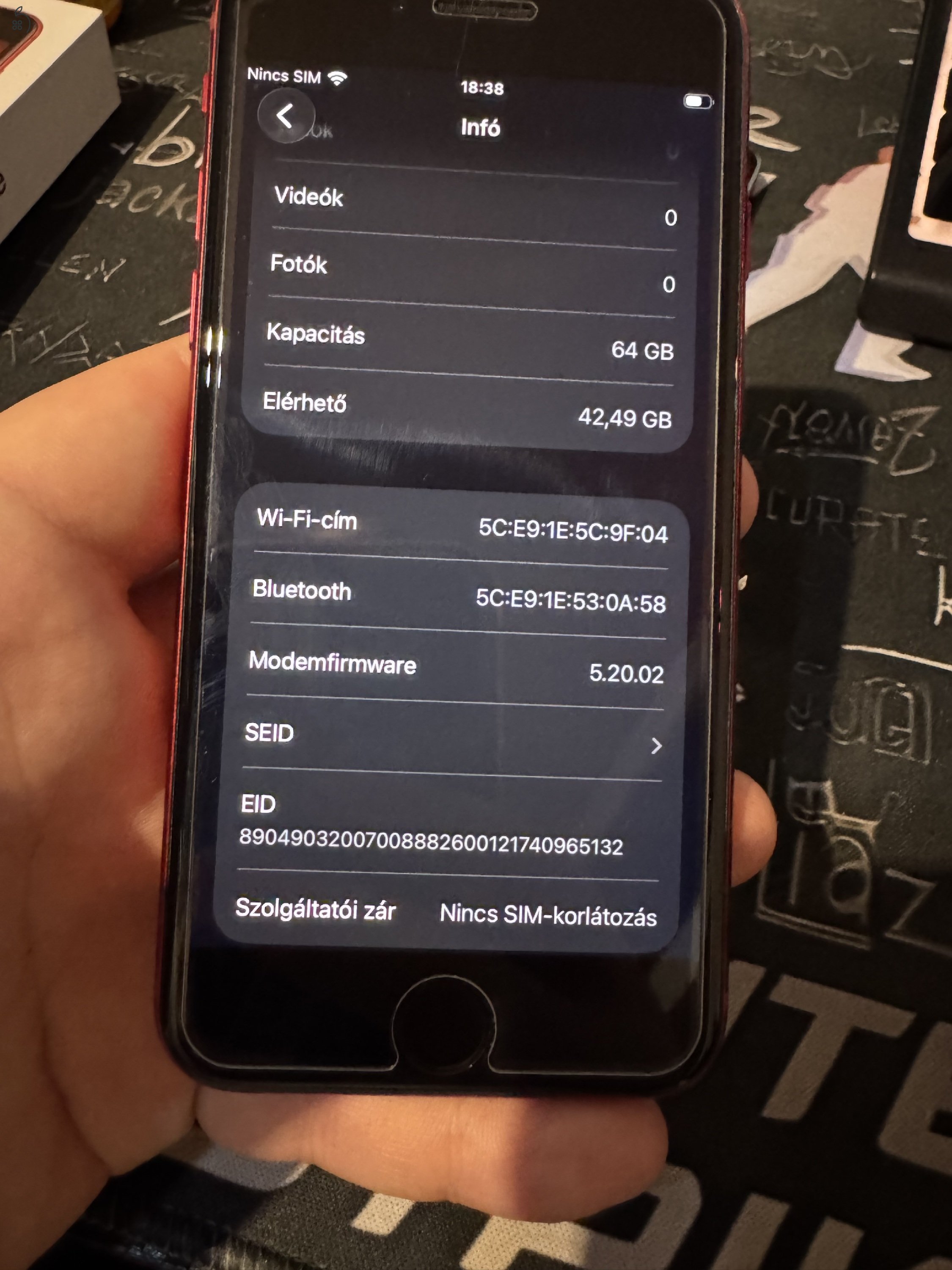 iPhone SE 2022 RED gyönyörű állapotban