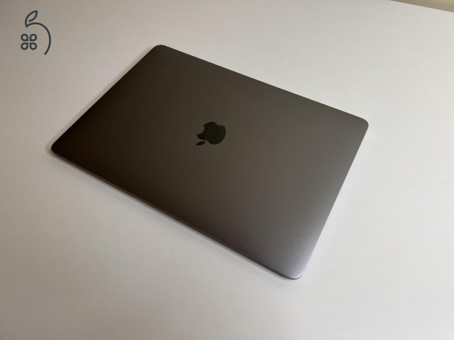 Eladó MacBook Air M1 (2020) 256 GB, 40 ciklus