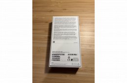 Fekete Iphone 12, 128GB-os tárhellyel