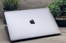 Hibátlan MacBook Air 2020 i3 13” 256GB 2 ÉV Garanciával